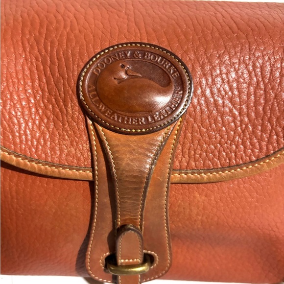 Dooney bourke vintage Classic Brown distressed Leather Crossbody Bag - Picture 6 of 12